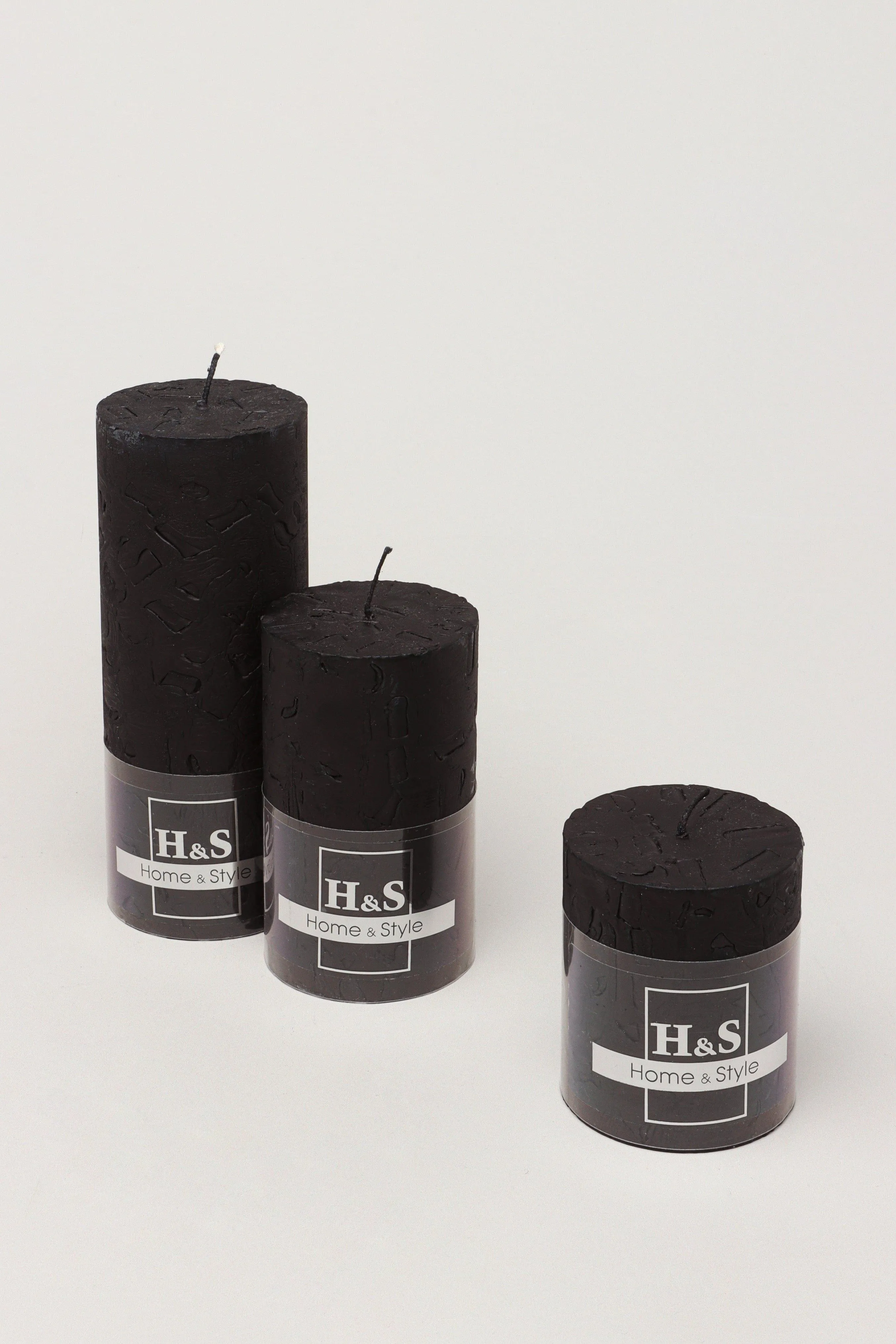 Adeline Onyx Matt Black Textured Retro Pillar Candle