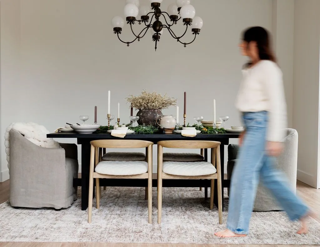 Amber Lewis x Loloi Honora Bark / Dove Rug