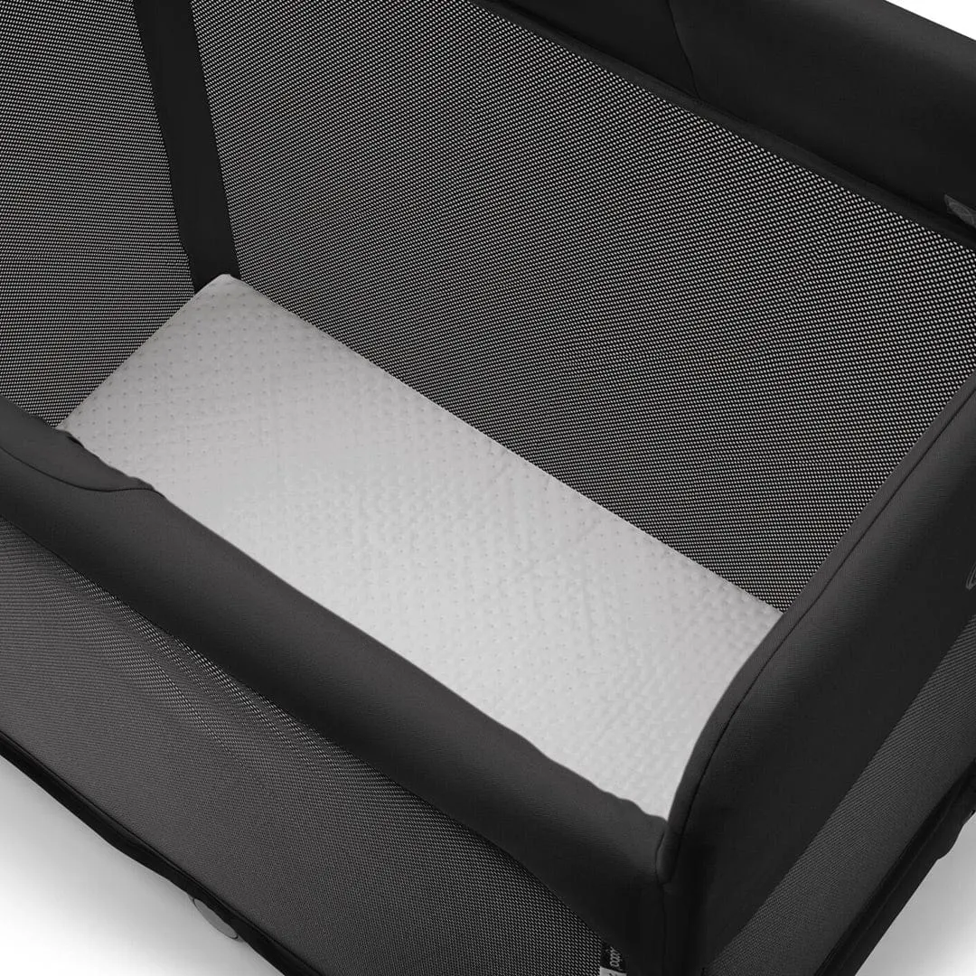 Bugaboo Stardust Travel Cot - Black