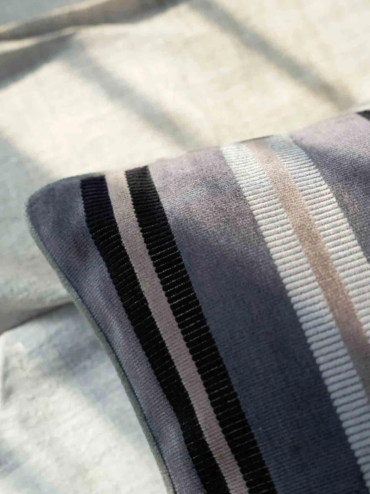 Flor Cushion Cover