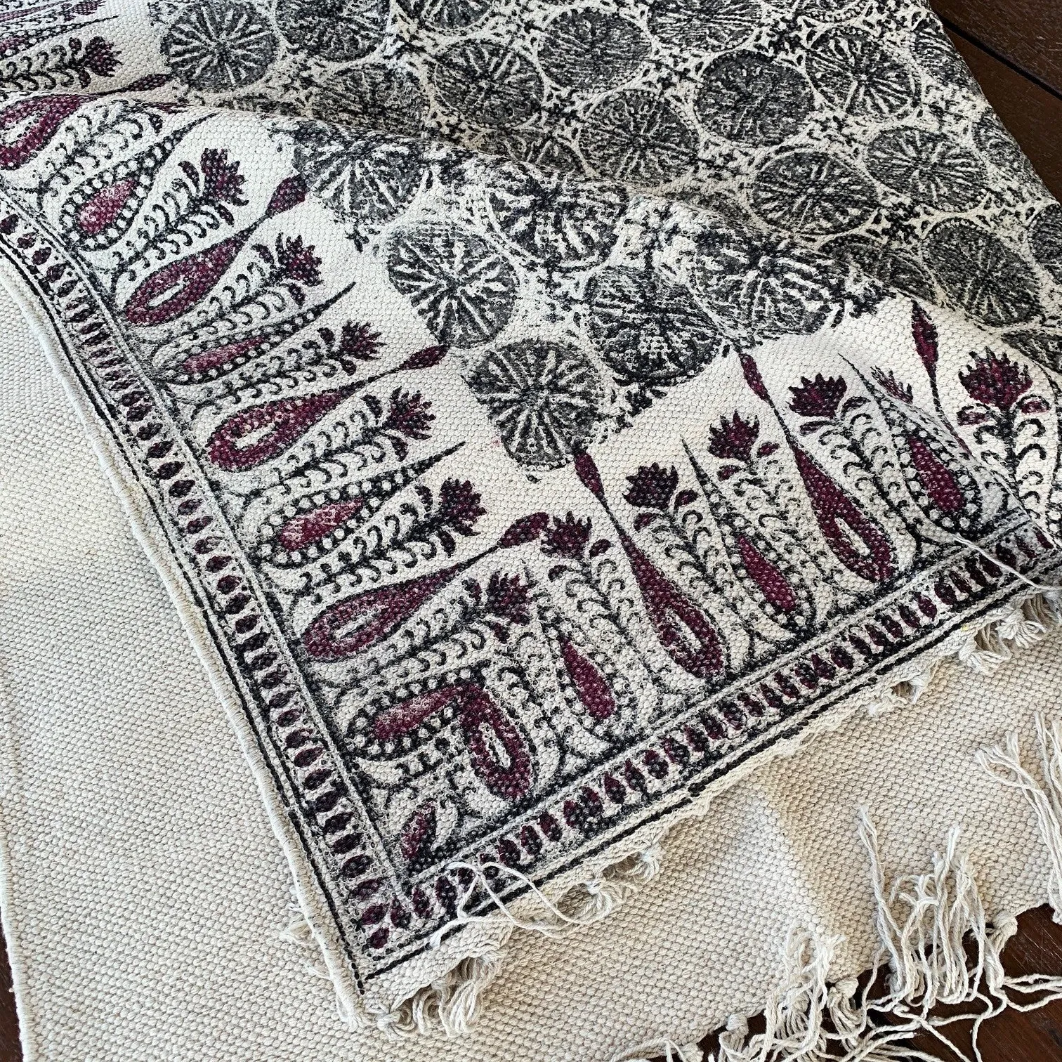 Handmade Beautiful Tilak Burgundy Block Print Cotton Dari Carpet