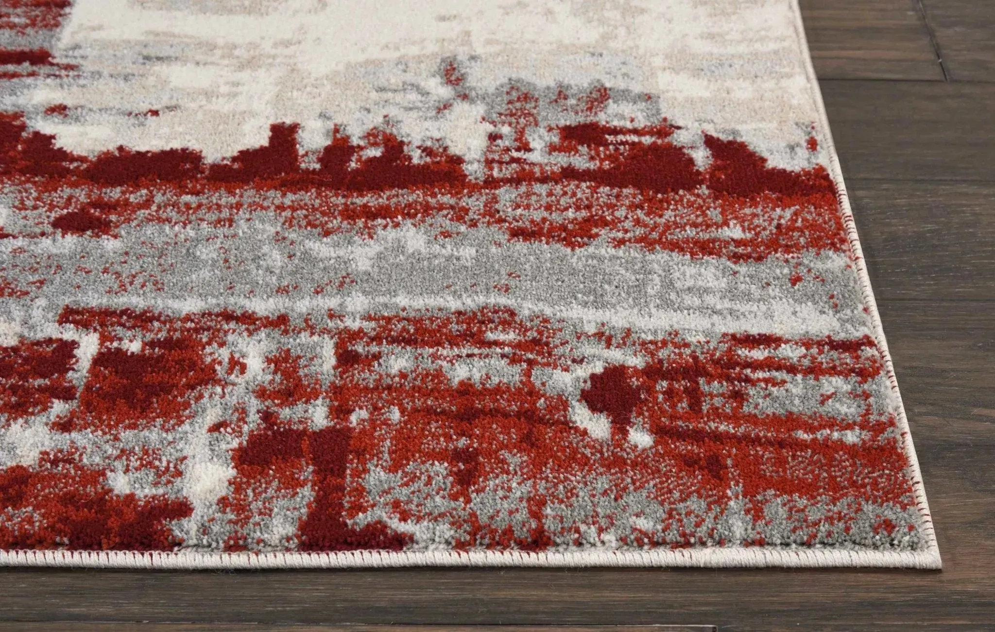 Maxell MAE14 Ivory/Red Rug