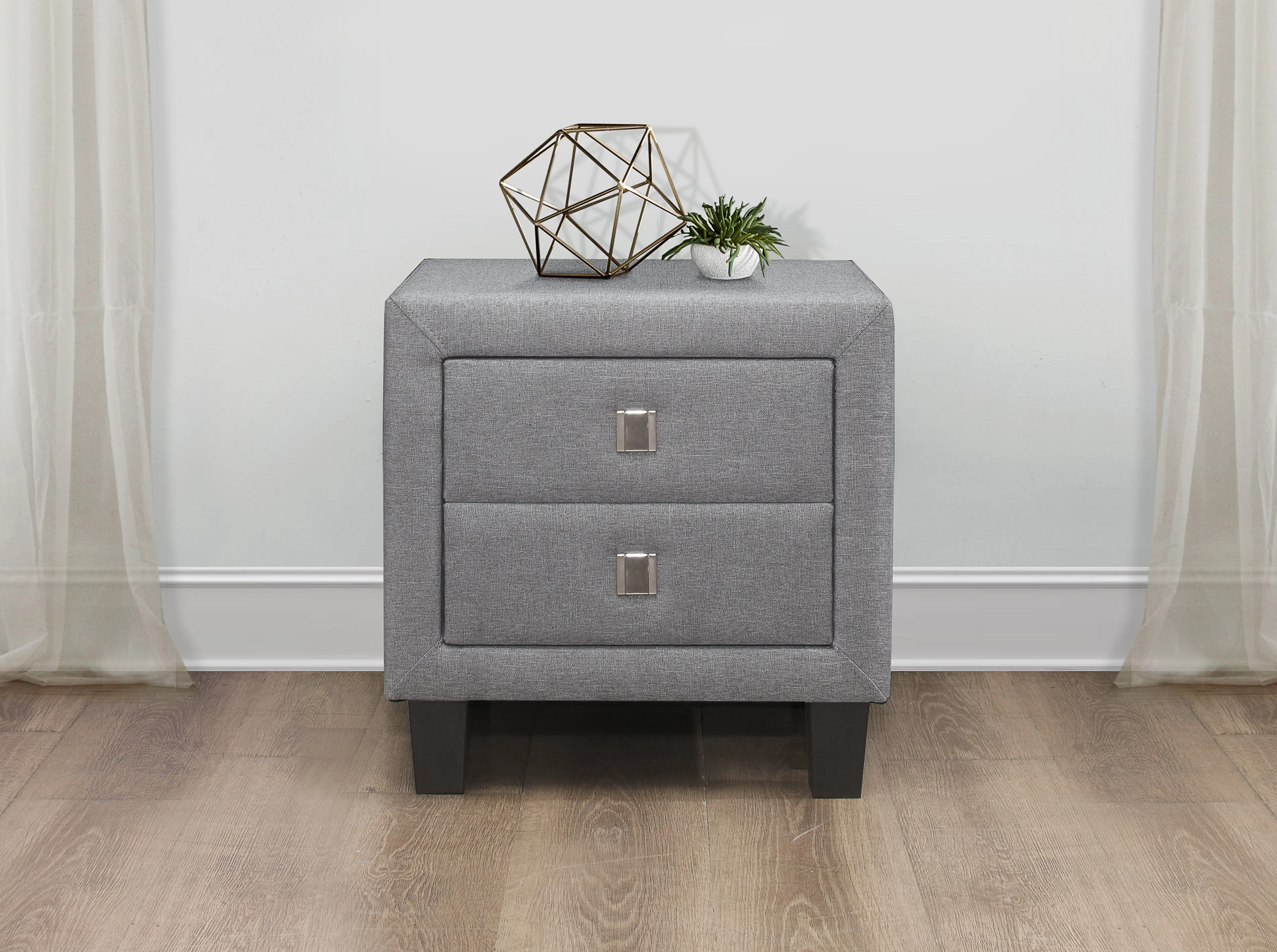 Night Stand With One Drawer