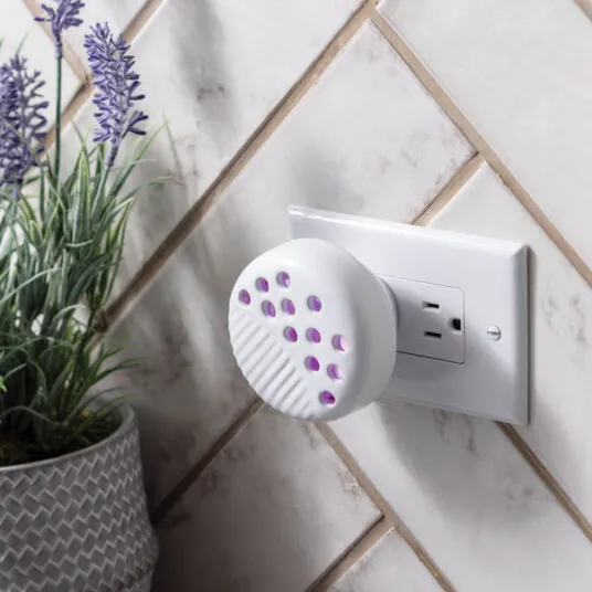 Pluggable Oil Diffuser