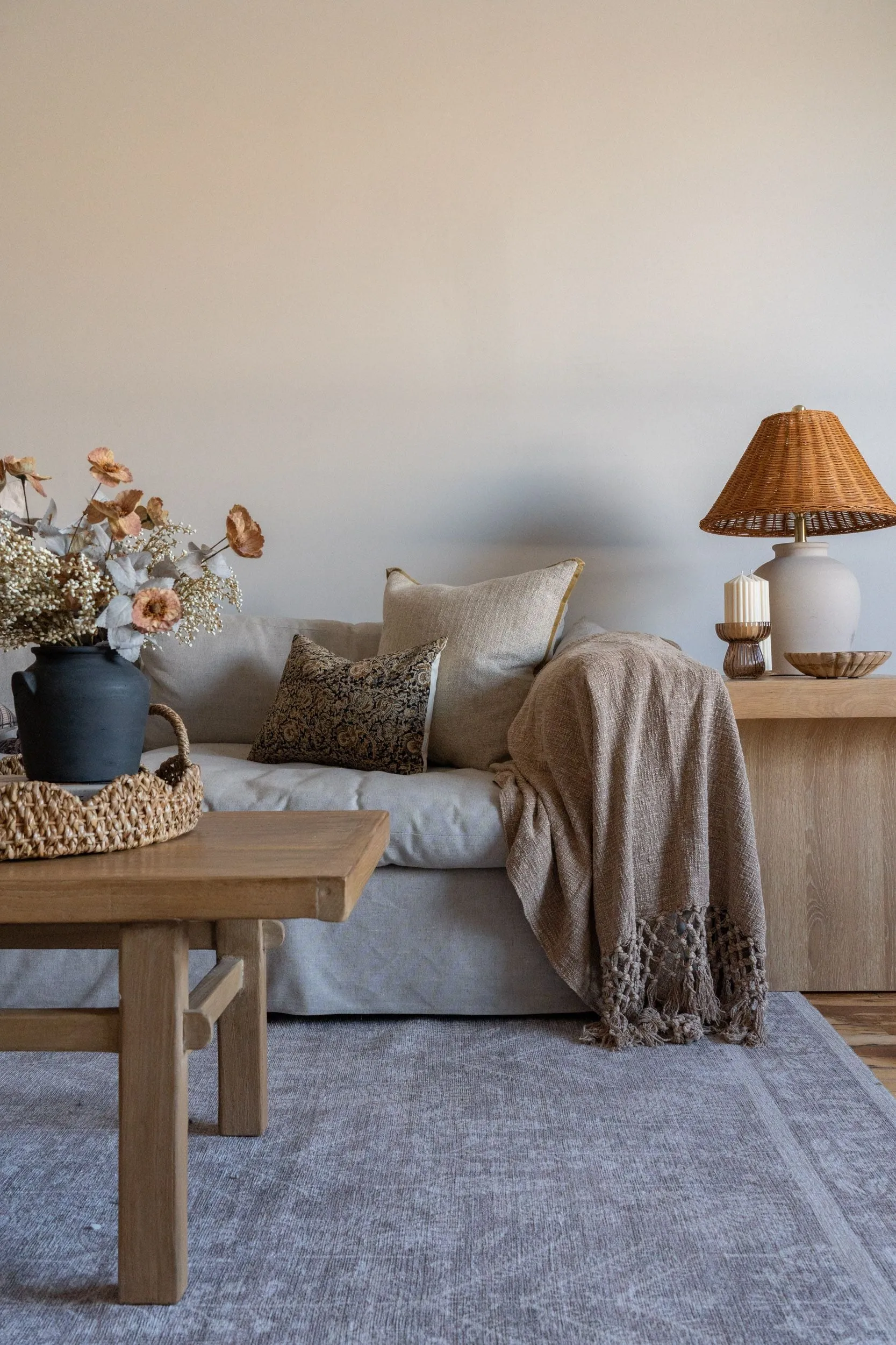 Round Scalloped Bankuan Trays