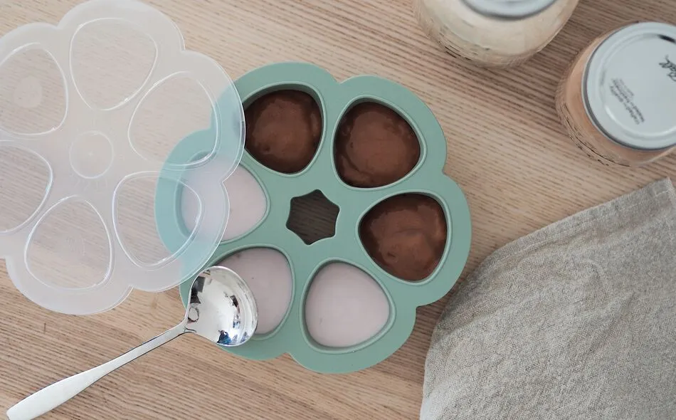 Silicone Multiportions Storage Trays