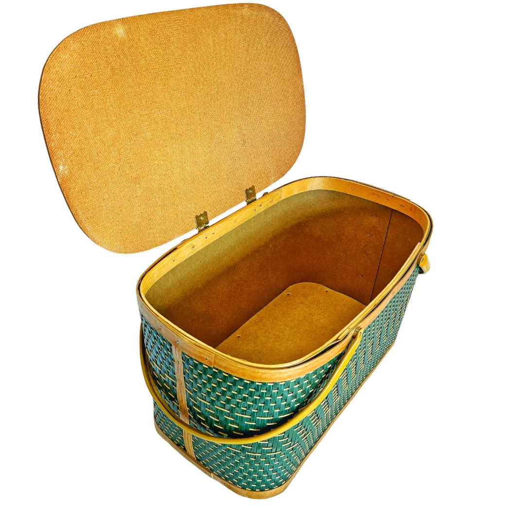 Vintage Hawkeye Picnic Basket