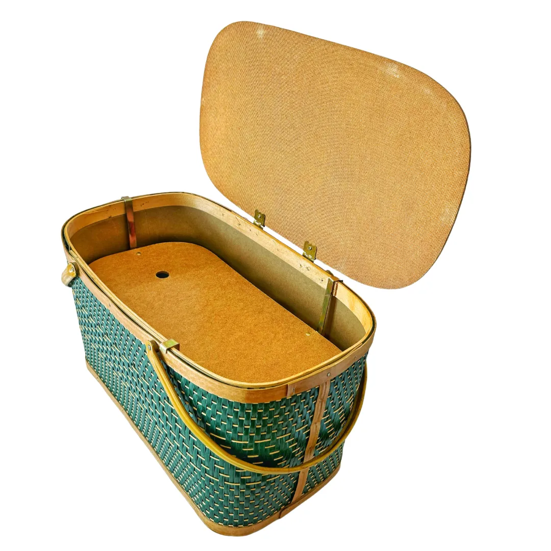 Vintage Hawkeye Picnic Basket