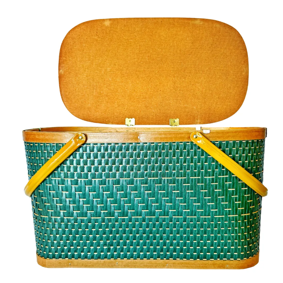 Vintage Hawkeye Picnic Basket