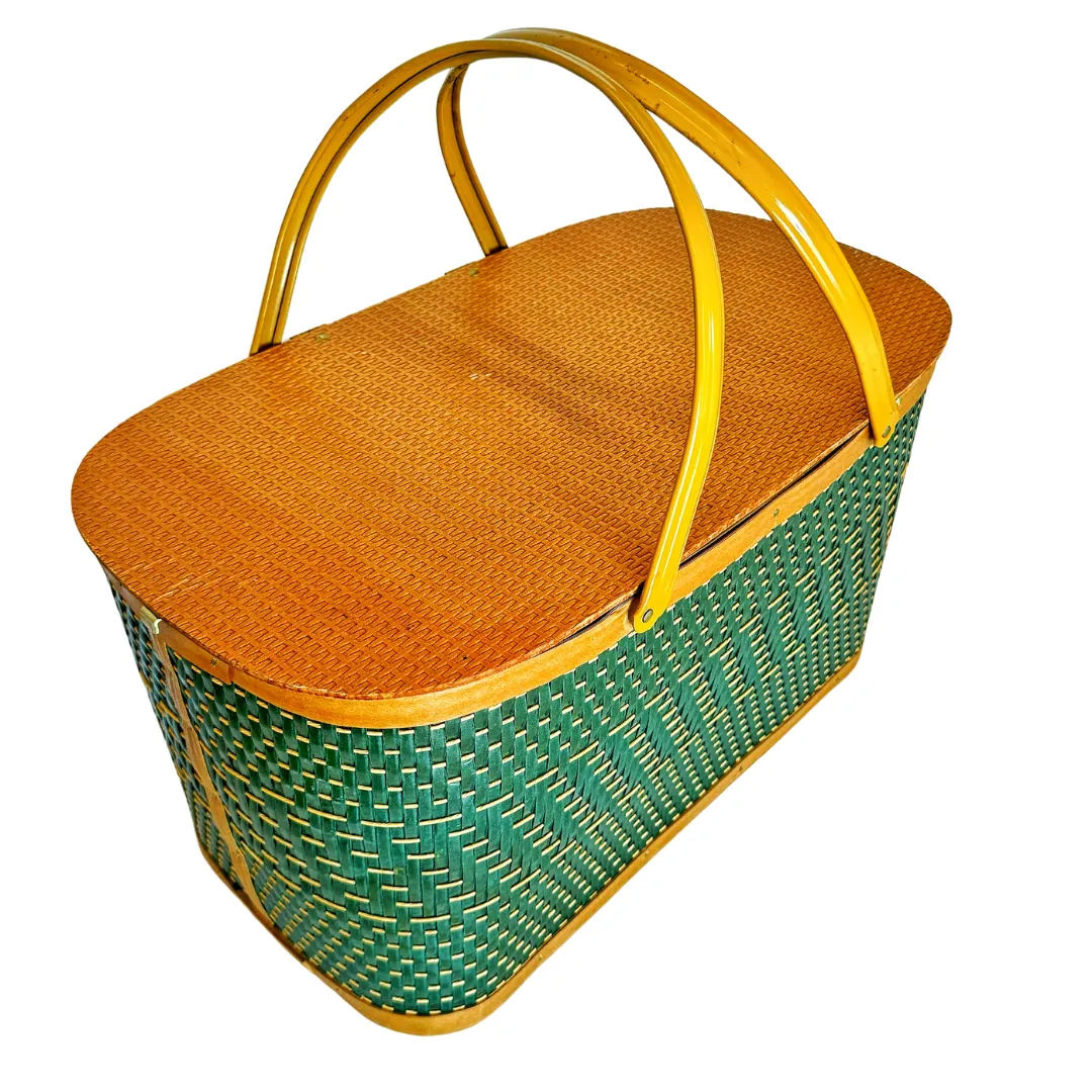 Vintage Hawkeye Picnic Basket