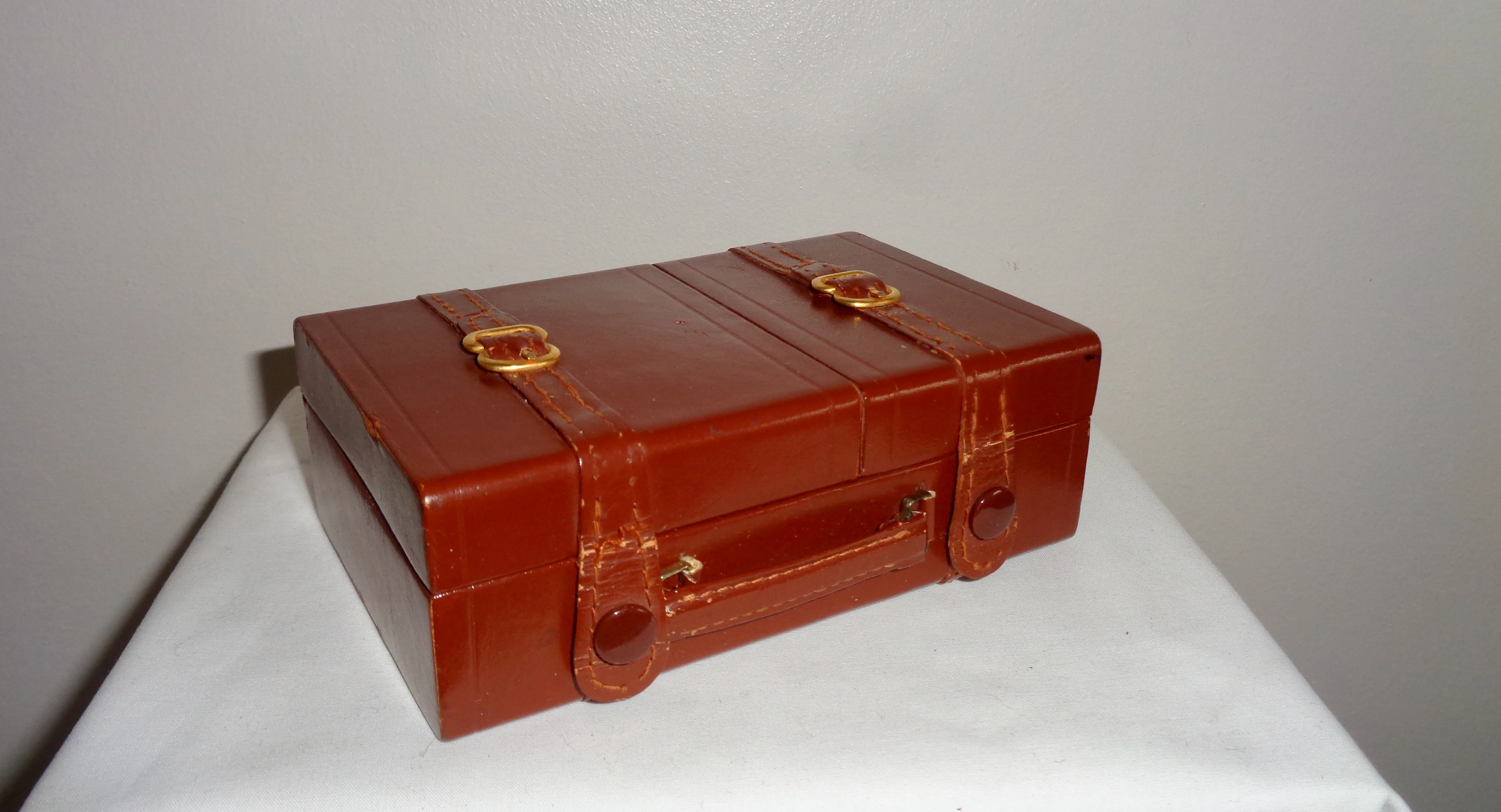 Vintage Swiza Sheffield Alarm Clock Shaped Like A Leather Suitcase